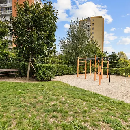 Апартаменти Air-conditioned, 2 With Balcony, New Building Raca *