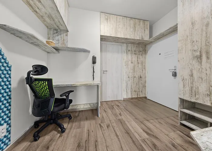 Air-conditioned, 2 With Balcony, New Building Raca Apartament