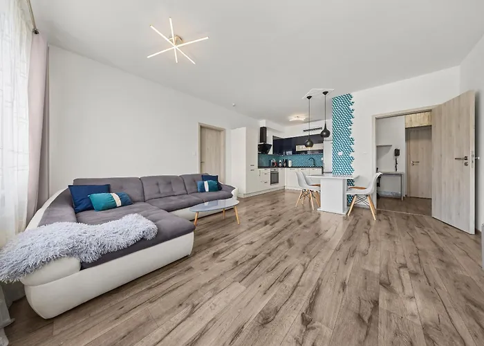 Appartement Air-conditioned, 2 With Balcony, New Building Raca