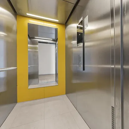 Air-conditioned, 2 With Balcony, New Building Raca Apartman *